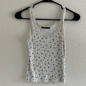 Brandy Melville floral tank